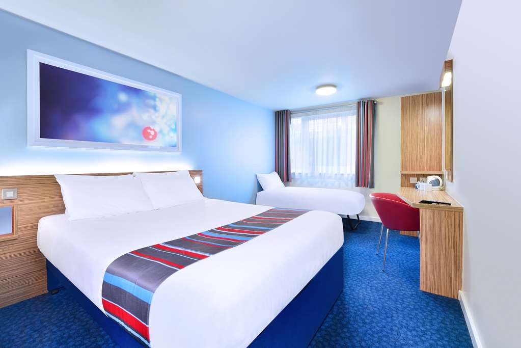 Travelodge Bristol Central Anchor Road Zimmer foto